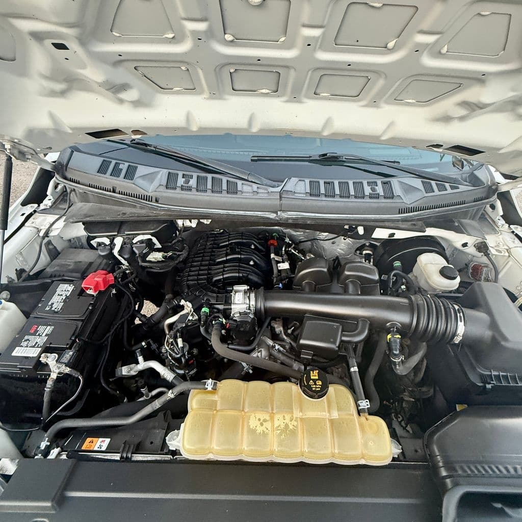 Vehicle photo